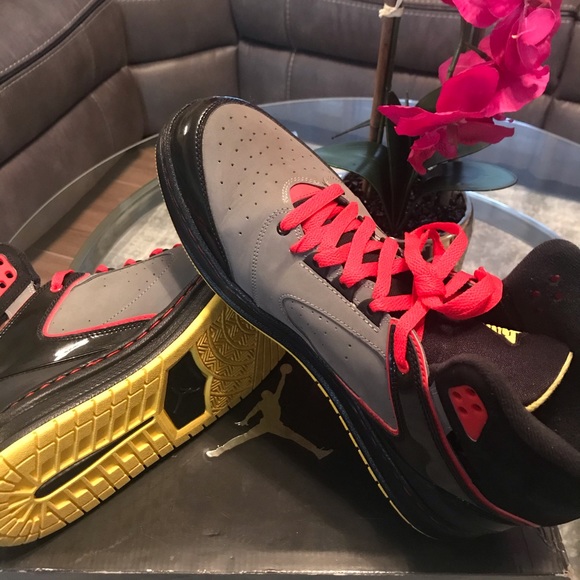 Air Jordan - Picture 7 of 11